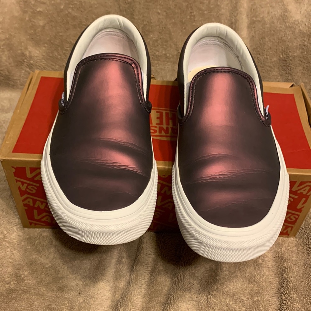 Vans Classic Slip on (Muted Metallic) Red / Gold